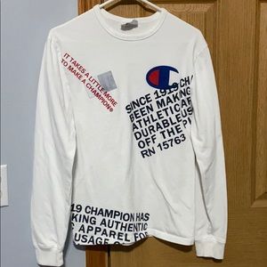 Men’s long sleeve Champion Tee